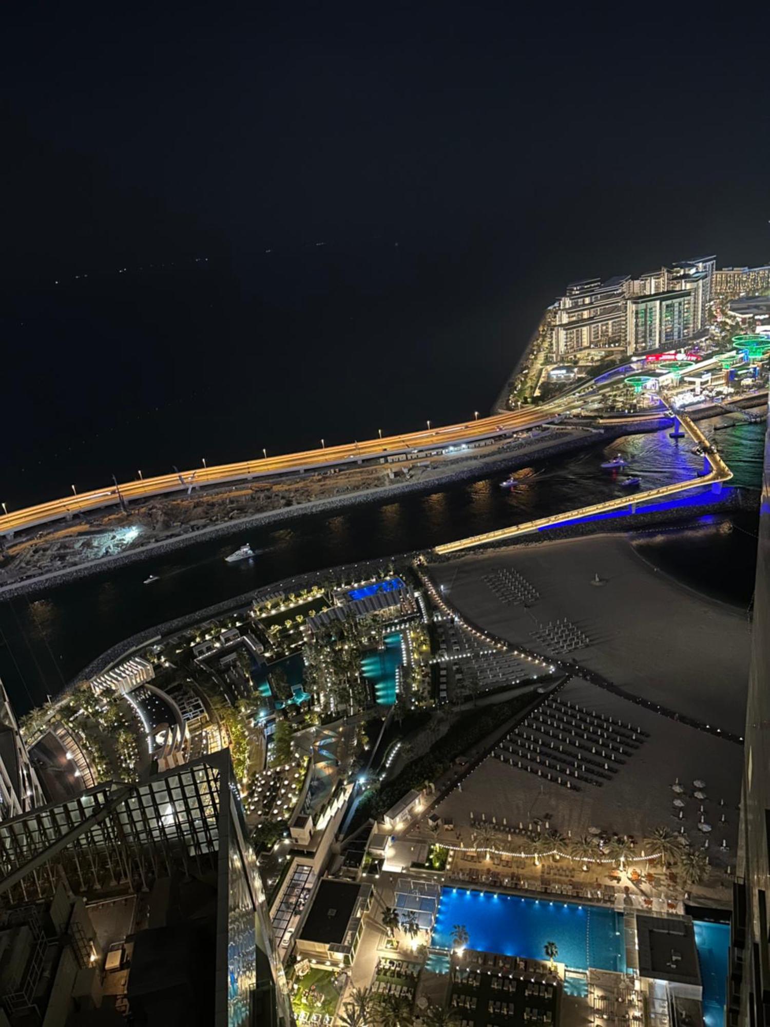 Stunning 5* 4Br-Oceanfront-Apartment Dubai Exterior foto